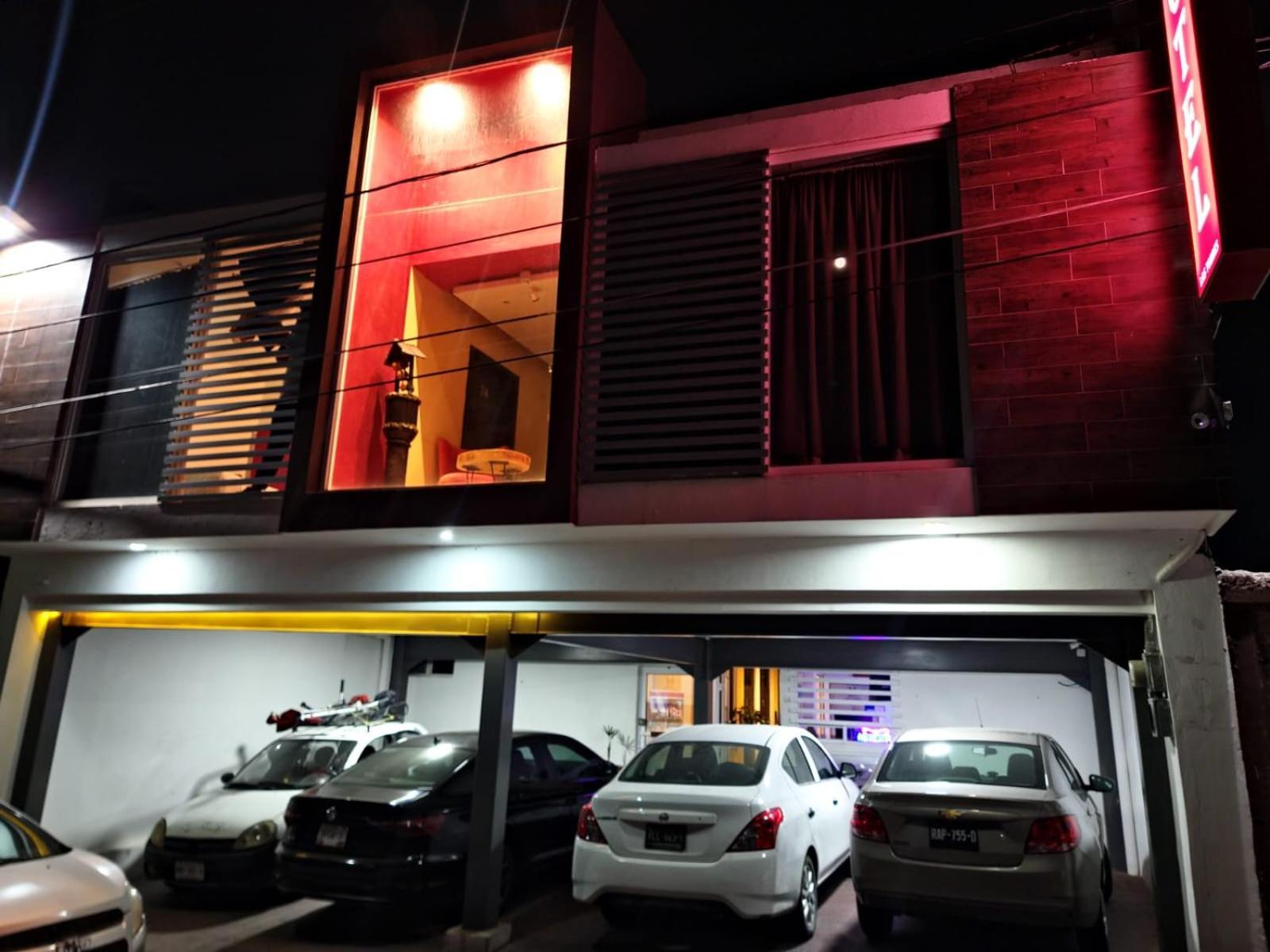Hotel Las Torres Tehuacán Kültér fotó